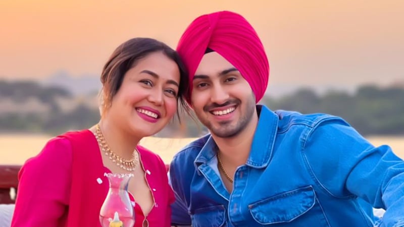 ৮ বছরের ছোট স্বামীর সঙ্গে বিচ্ছেদের গুঞ্জনে মুখ খুললেন নেহা