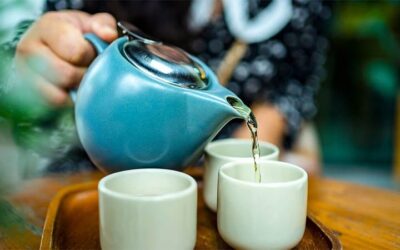 চায়ের সঙ্গে কোন খাবারগুলো খেলে বাড়ে অ্যাসিডিটি