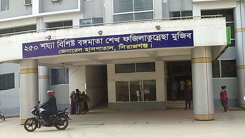 শরবতের বিষক্রিয়ায় শিশুর মৃত্যু, একই পরিবারের ৪ জন হাসপাতালে