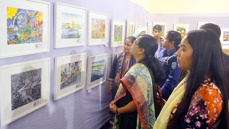 শিশুদের আঁকা শত ছবি নিয়ে প্রদর্শনী